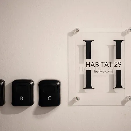 Habitat 29 C Apartment Thessaloniki Exterior photo